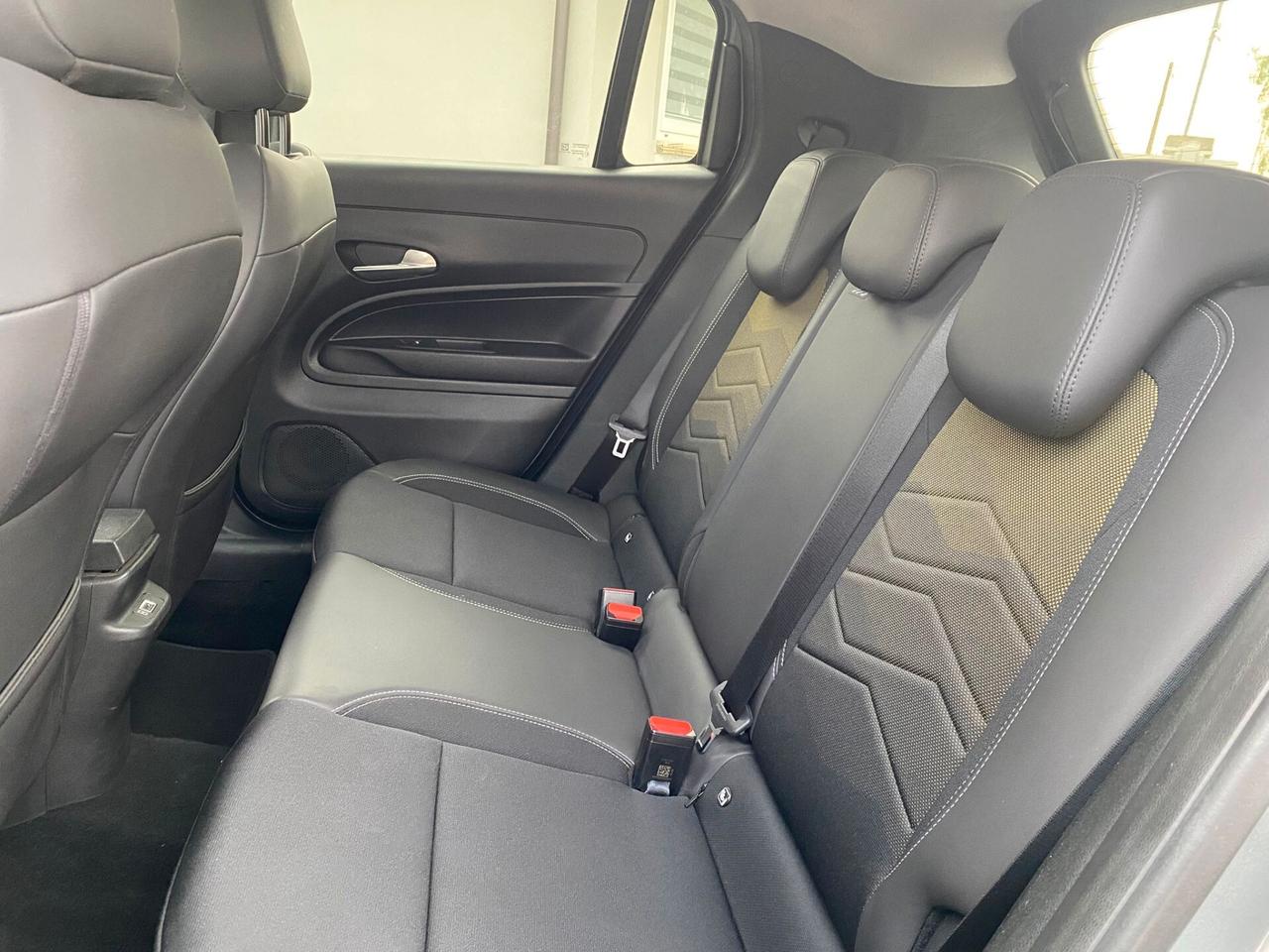 Jeep Avenger 1.2 Turbo 100 CV Summit