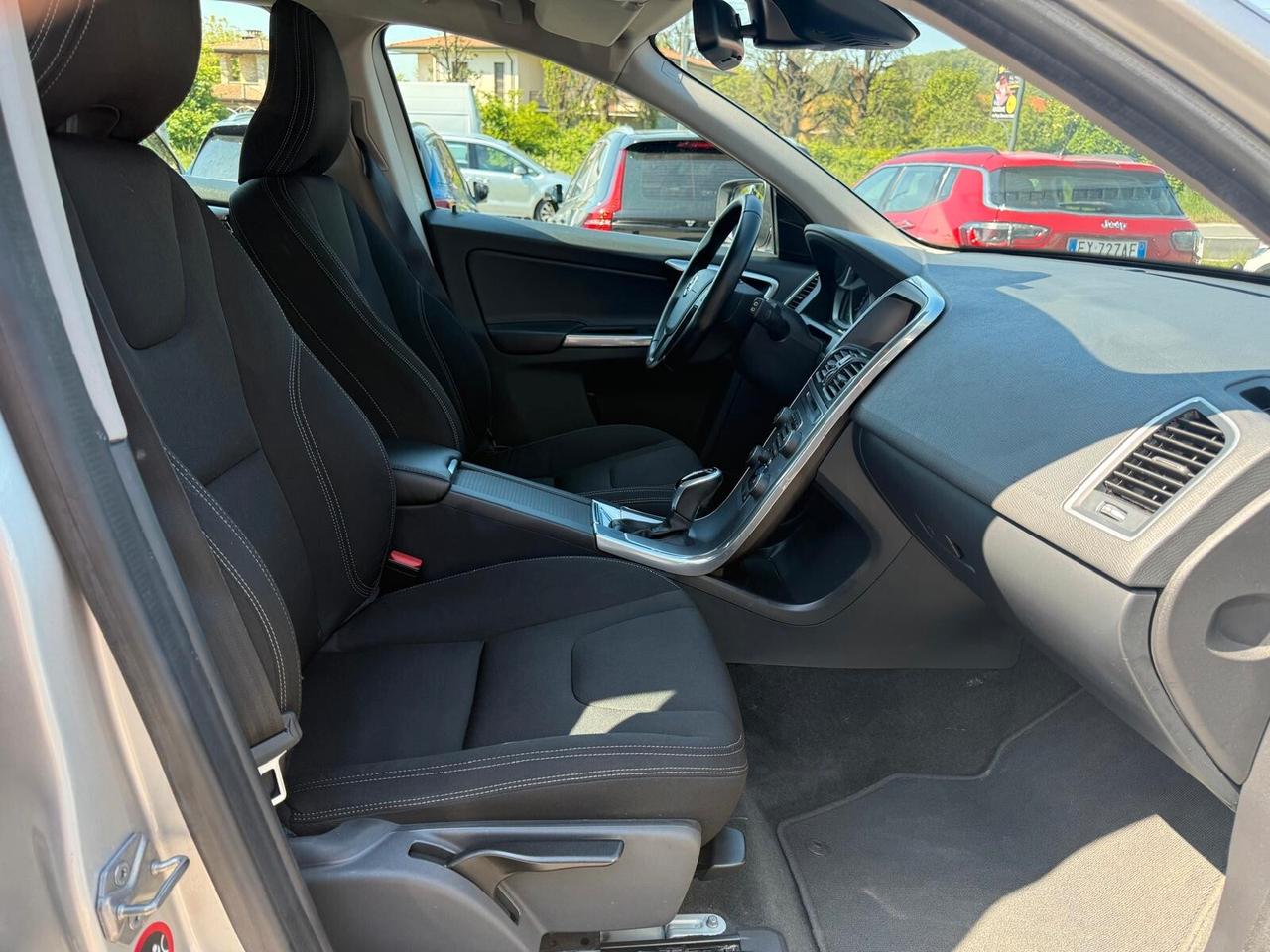 Volvo XC 60 XC60 D3 Geartronic Business Plus