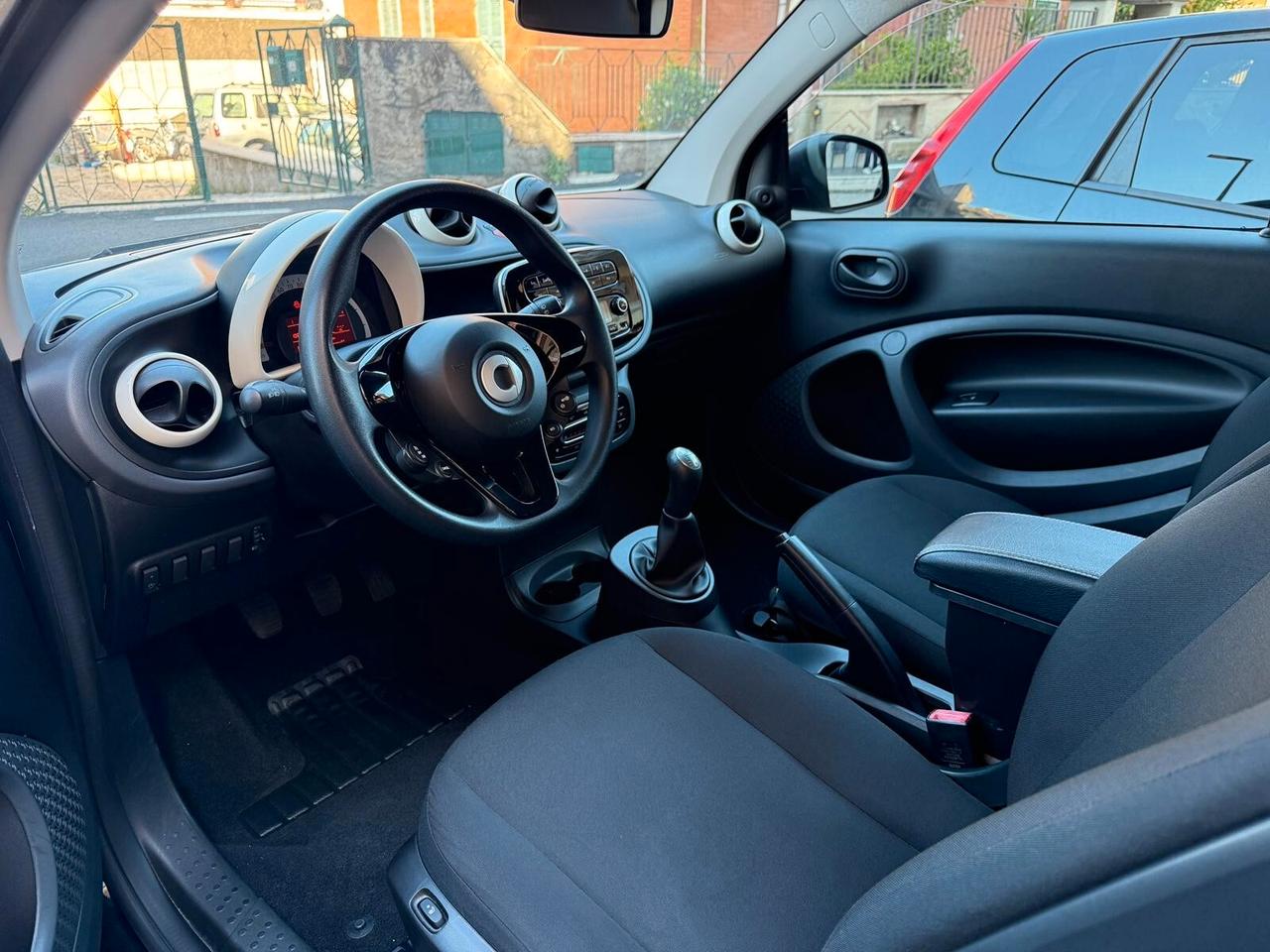 Smart ForTwo 1.0 71cv - 106.000km - Superprezzo - Tutto incluso