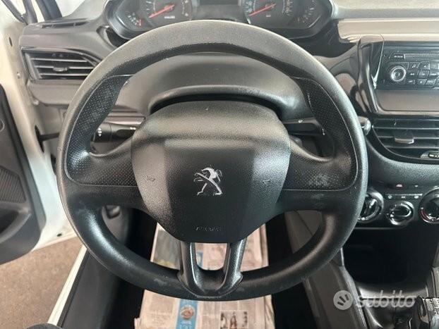 Peugeot 208 1.4 HDi 68 CV 5 porte Active