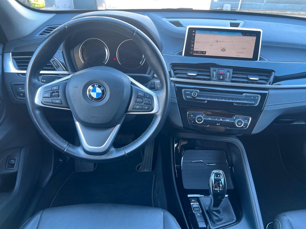 Bmw X1 sdrive18d xLine auto LED/NAVI/PELLE/18; PERFETTA