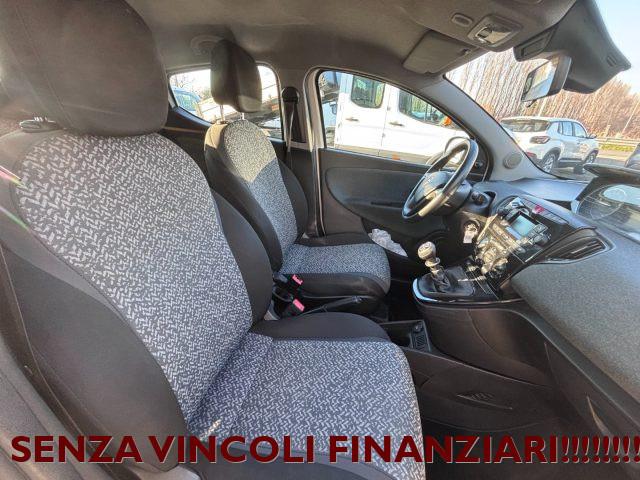 LANCIA Ypsilon 1.0 FireFly 5 porte S&S Hybrid Ecochic