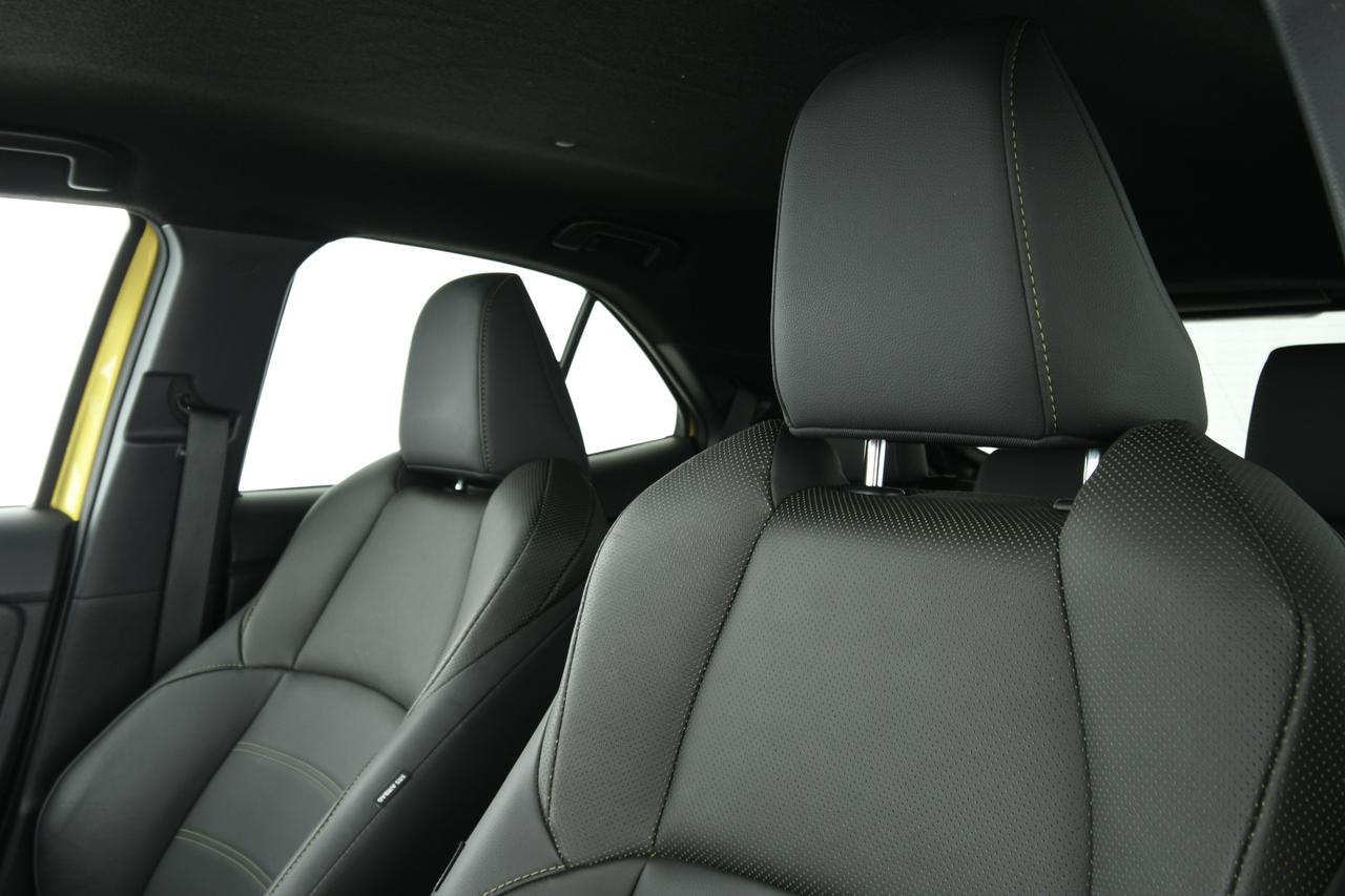 TOYOTA Yaris Cross 1.5h Premiere fwd 116cv e-cvt NEOPATENTATI+CAMERA 36O°+HEAD UP