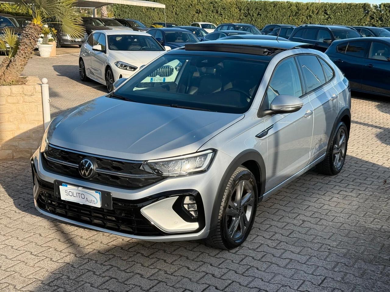 Volkswagen Taigo 1.0 TSI 110 CV R-Line x2 + Tetto