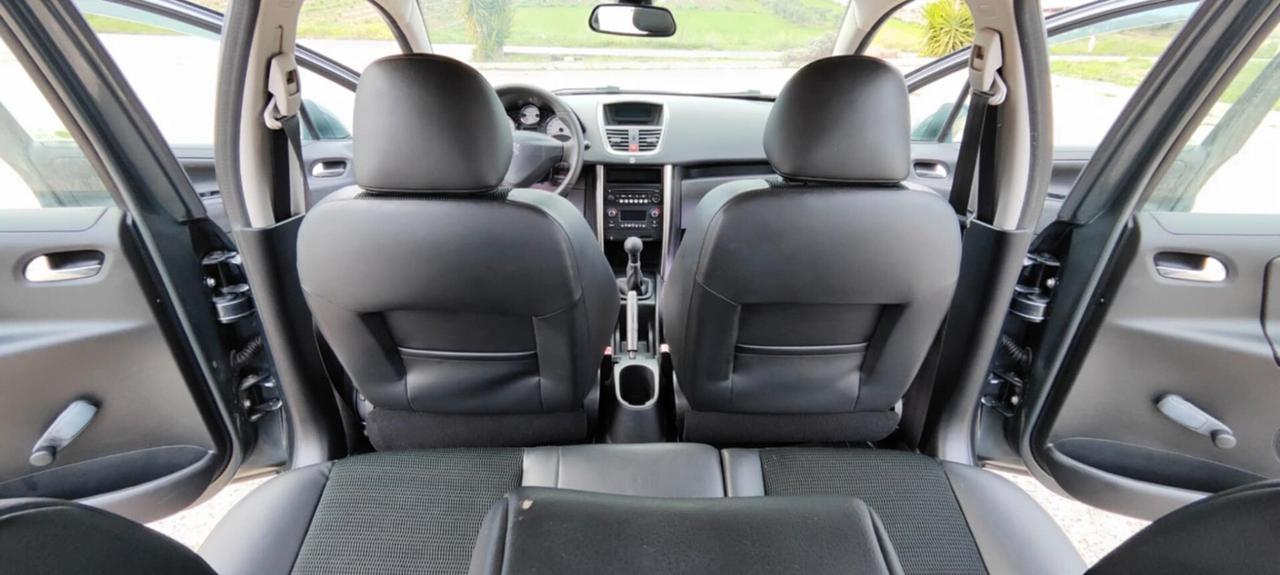 Peugeot 207 1.6 8V HDi 93CV 5p. Allure