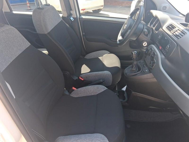 Fiat Panda 1.0 FireFly S&S Hybrid City Life (719)
