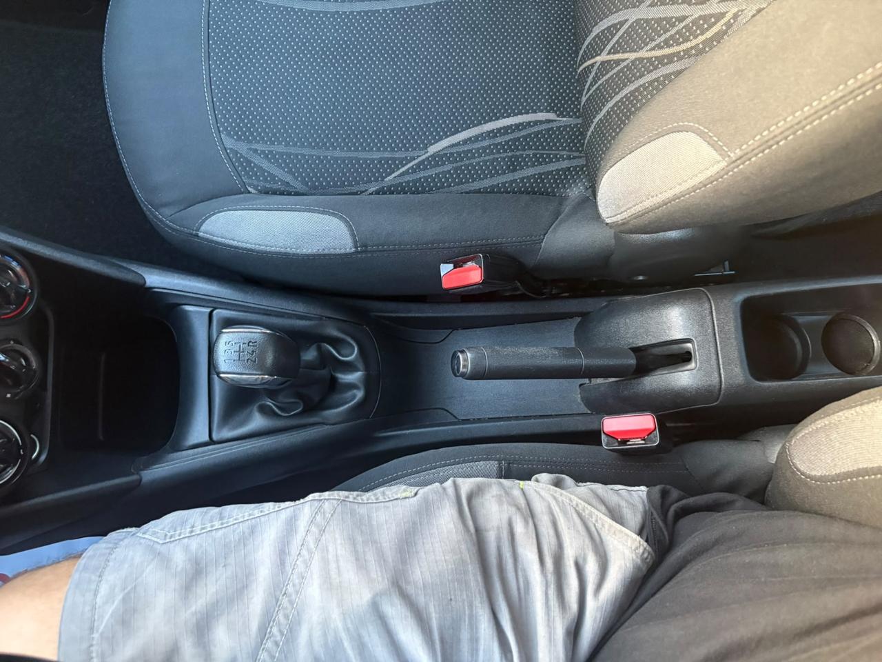 Peugeot 208 1.4 HDi 5 porte Access Unipro 2012