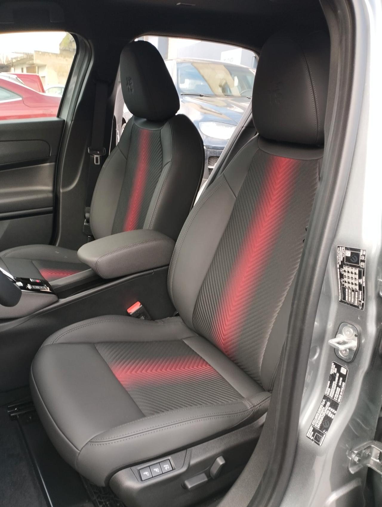 Alfa Romeo Junior 1.2 145 CV Hybrid eDCT6 Speciale