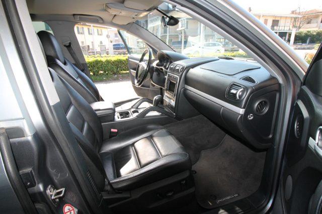PORSCHE Cayenne 3.2 V6 cat