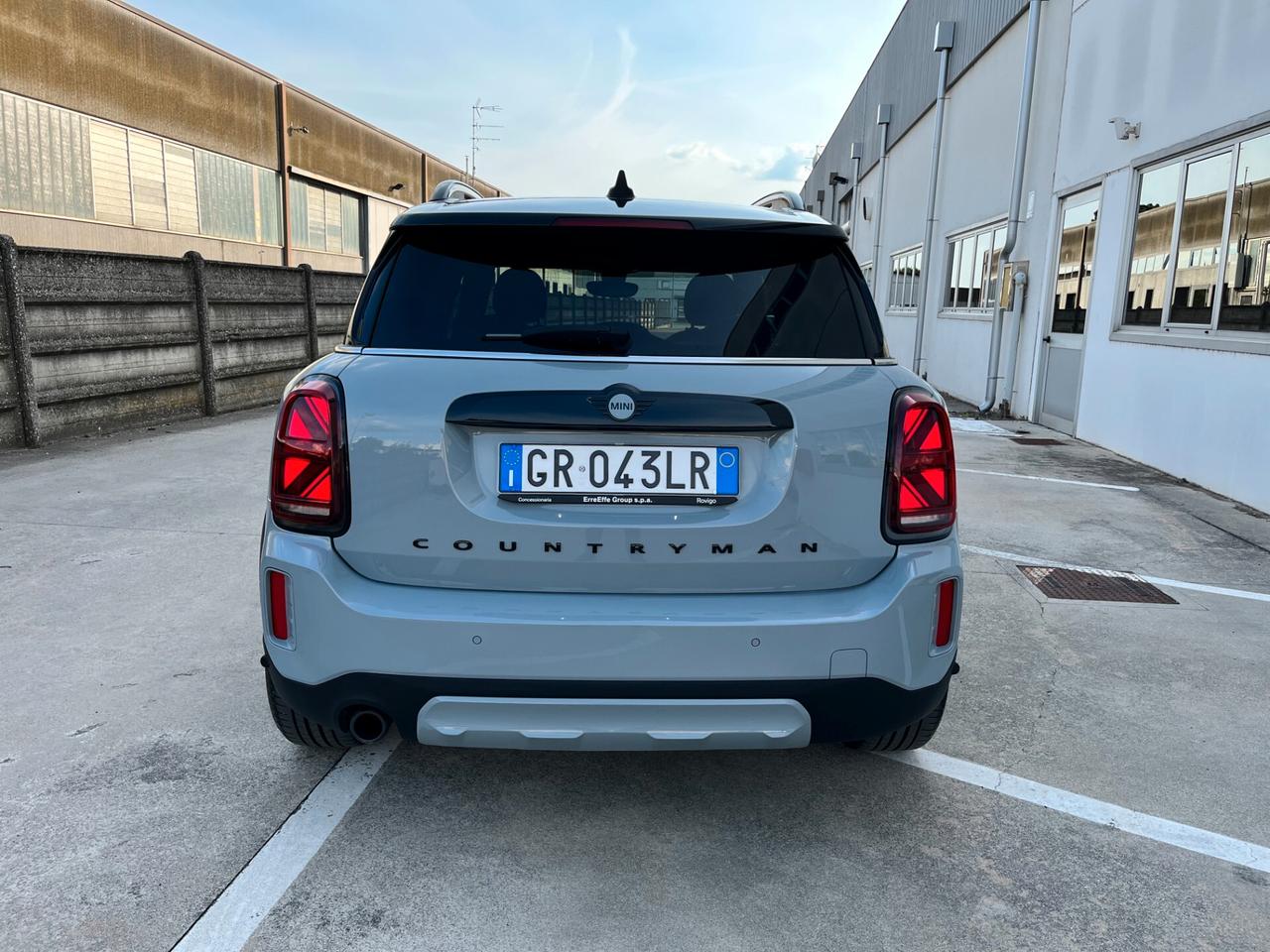 Mini Cooper Countryman 1.5 Untamed Edition