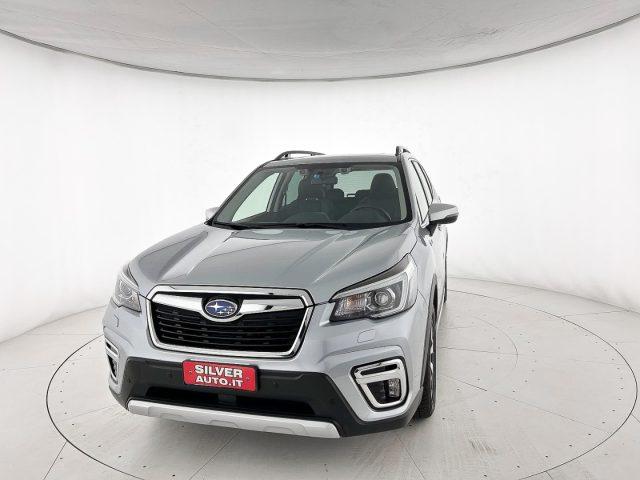 SUBARU Forester 2.0 e-Boxer MHEV CVT Lineartronic 4dventure