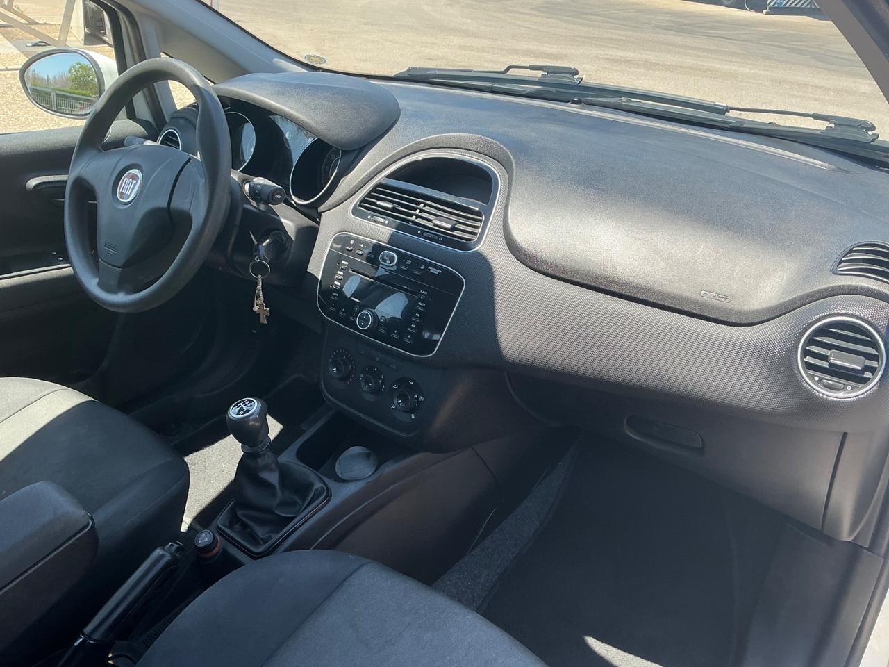 FIAT PUNTO 1.4 NATURAL POWER BENZINA E METANO 2015