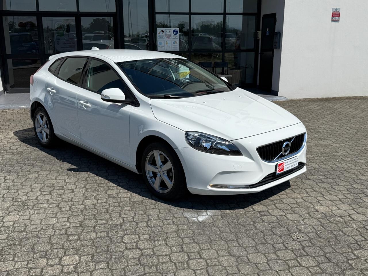 Volvo V40 - 2.0d|CERCHI IN LEGA| NAVI