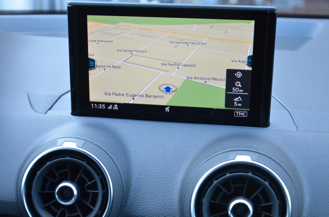 Audi Q2 35 TFSI Admired