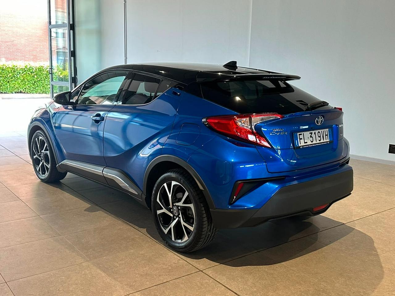Toyota C-HR 1.8 Hybrid E-CVT Lounge