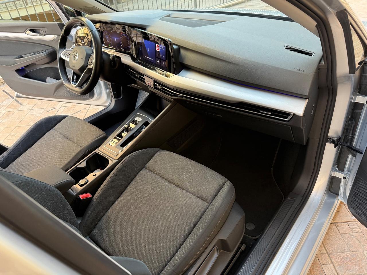 Volkswagen Golf 2.0 TDI 150 CV DSG SCR Style