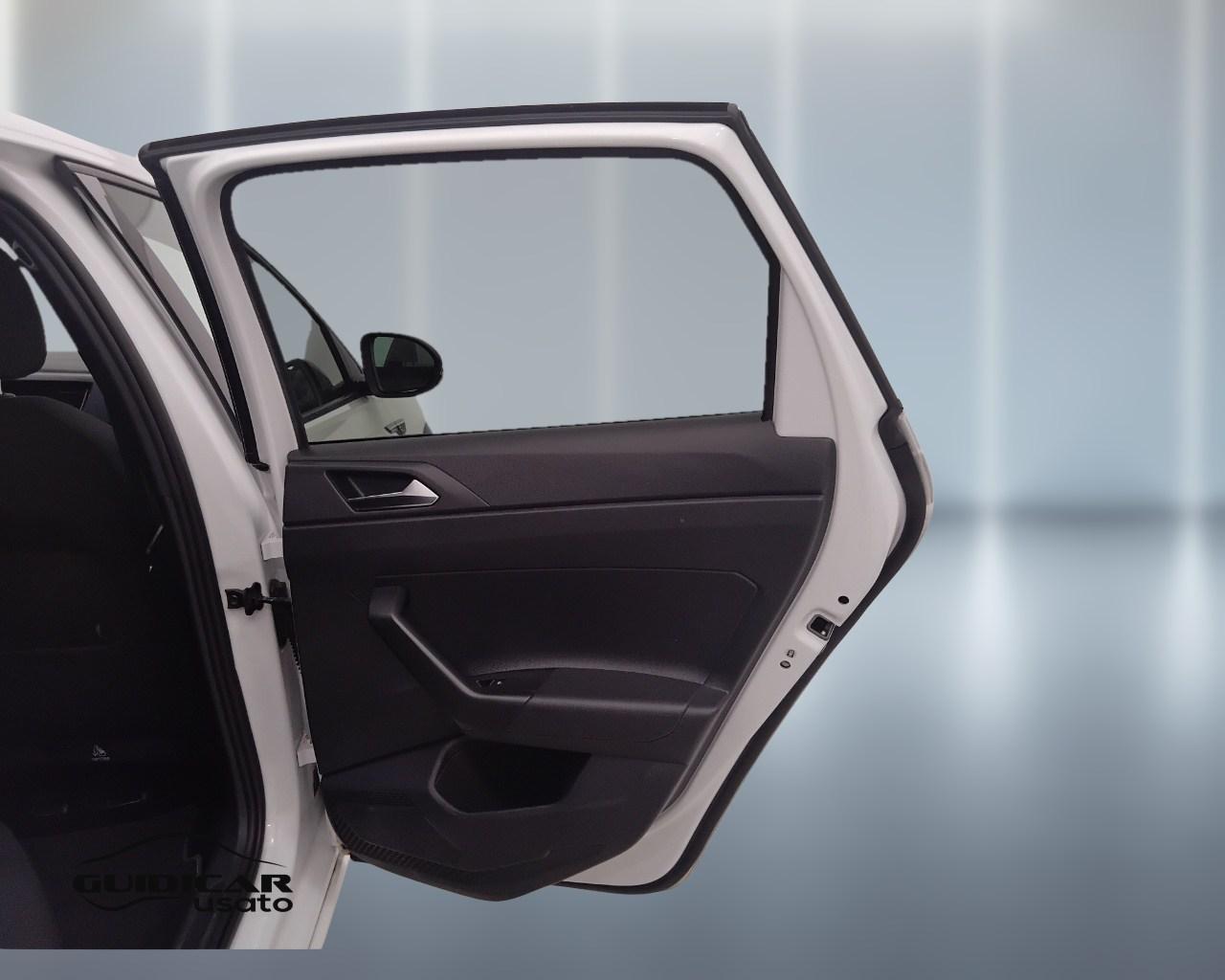 VOLKSWAGEN Taigo - Taigo 1.0 tsi R-Line 110cv