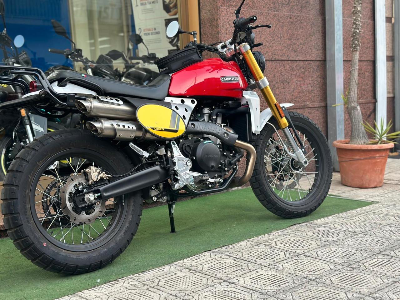 Fantic Motor Caballero 500 2024 tuo a solo 60 euro al mese!