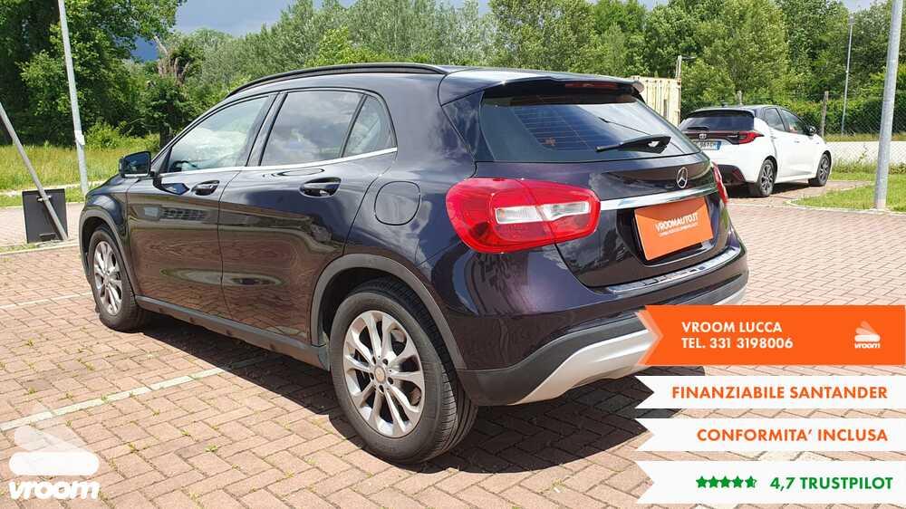 MERCEDES GLA (X156) GLA 180 d Automati...