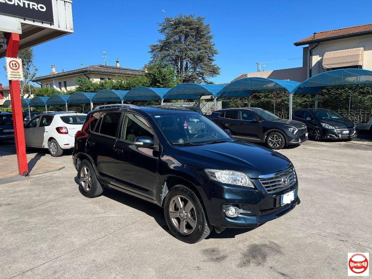 TOYOTA - RAV4 2.2 d-4d Lounge 150cv mt