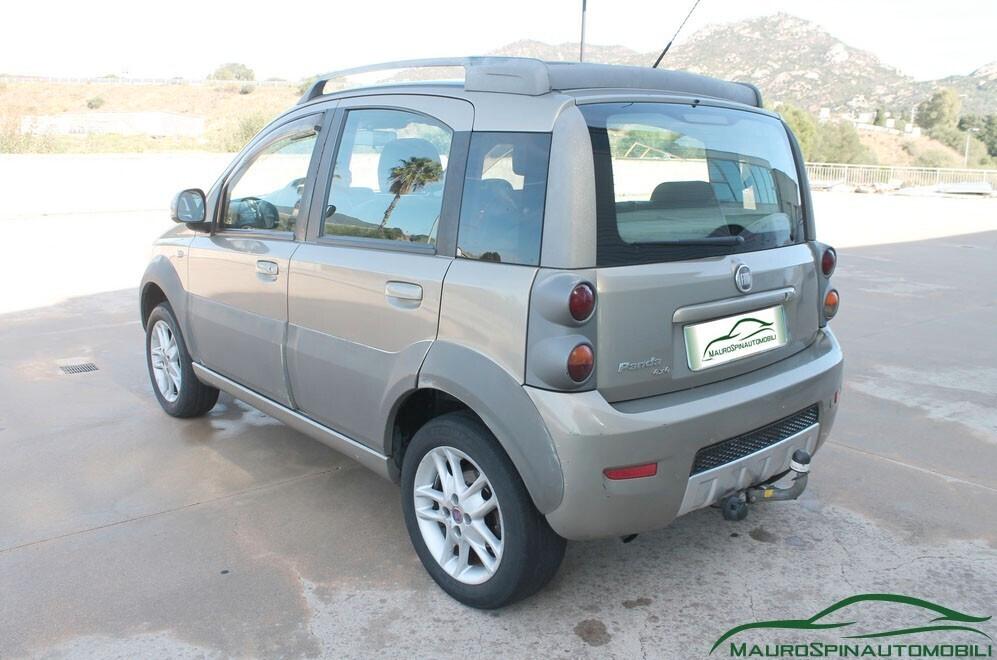 Fiat Panda 1.3 MJT 16V 4x4 Cross