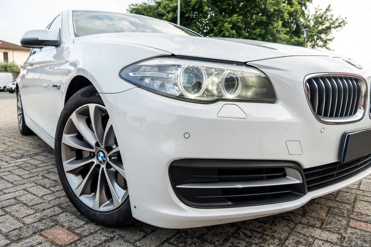 BMW 530d xDrive Luxury Steptronic - 2015