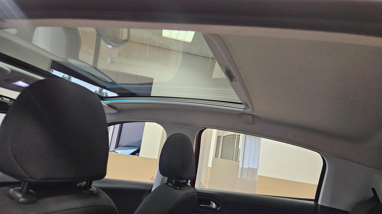 Peugeot 208 PureTech 82 5 porte Allure