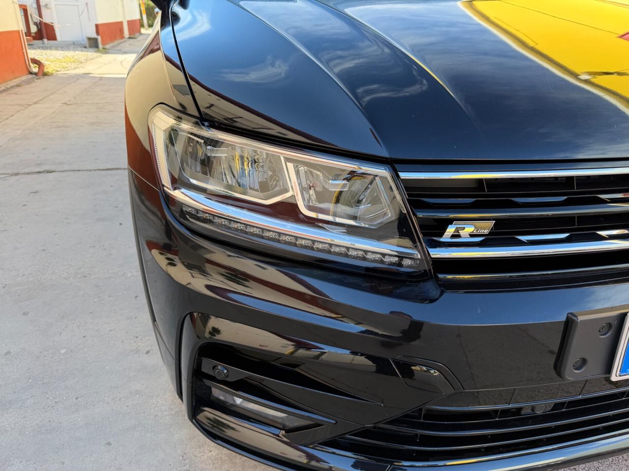 Volkswagen Tiguan 1.6 TDI R-Line - 2019