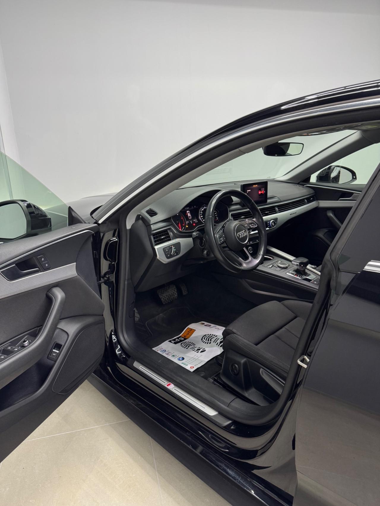 Audi A5 SPB 40 TDI quattro S tronic line edition