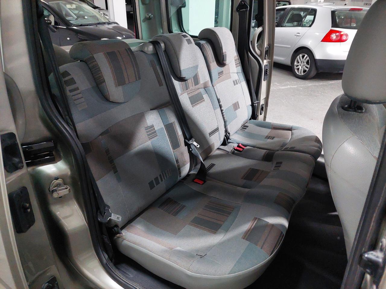 Renault Kangoo 1.6 16V 4x4 5p. Luxe