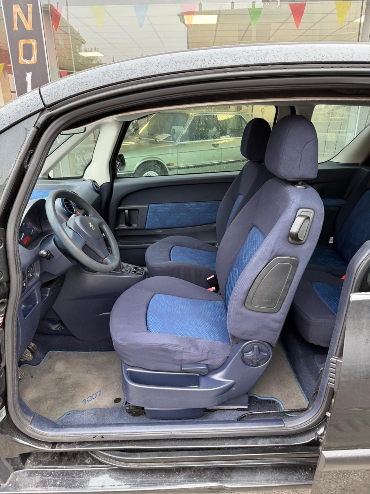 Peugeot 1007 1.4 Happy- Adatta ai neopatentati