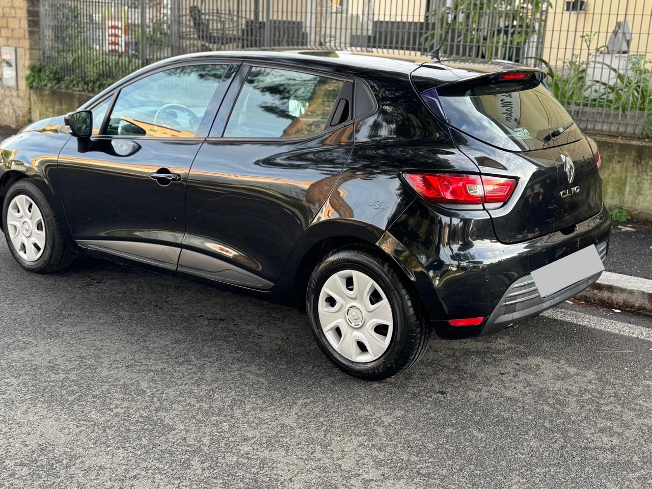 Renault Clio 1.2 75CV 5 porte Intens