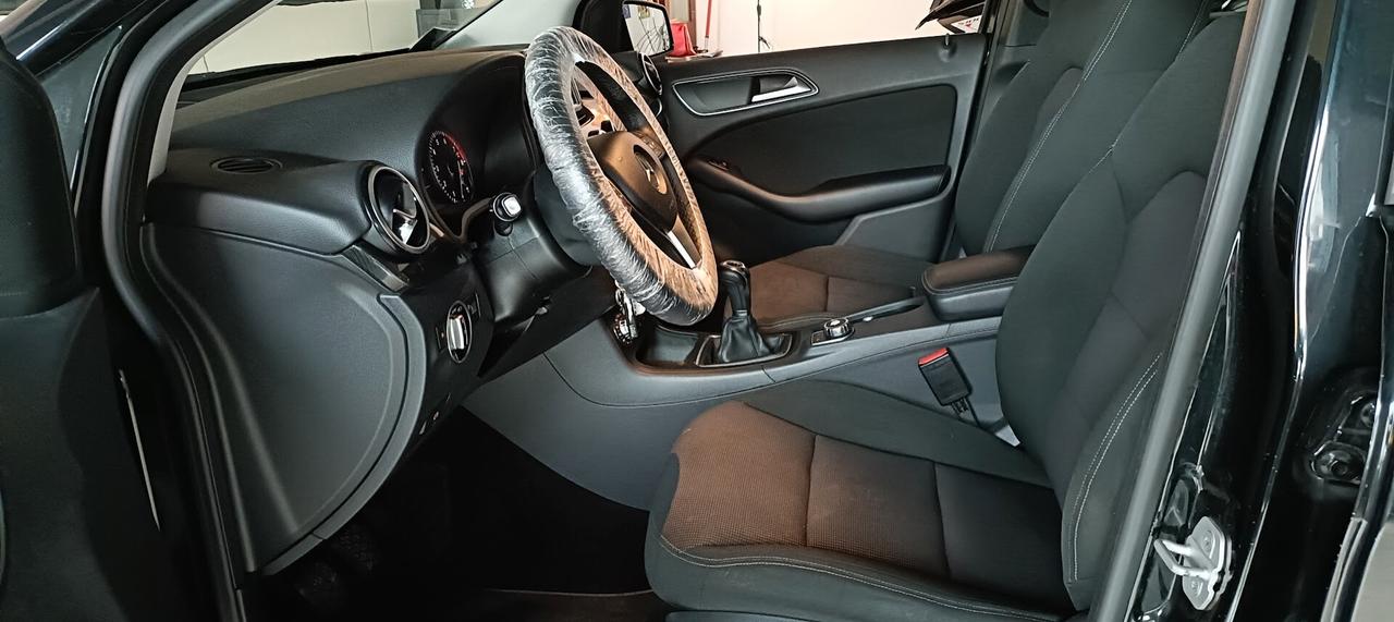 Mercedes-benz B 180 BENZINA SOLO 120MILA KM PREZZO SOTTO COSTO!!!!!