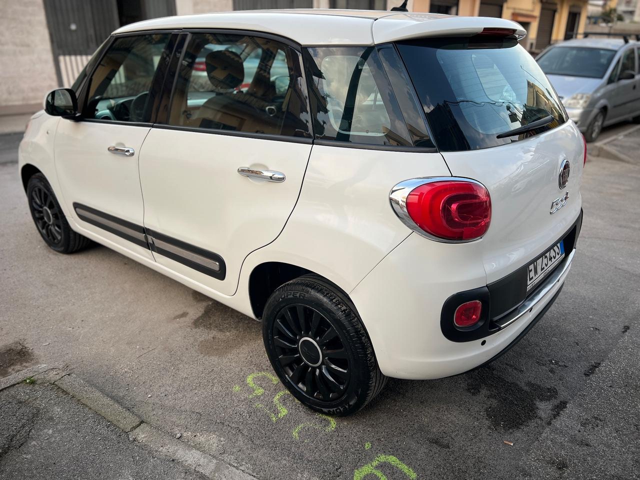Fiat 500L strafull 900 twin 2016