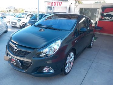 Opel Corsa 1.6 T 192CV 3 porte OPC TENUTA IN AMNIERA MANIACALE PARI AL NUOVO