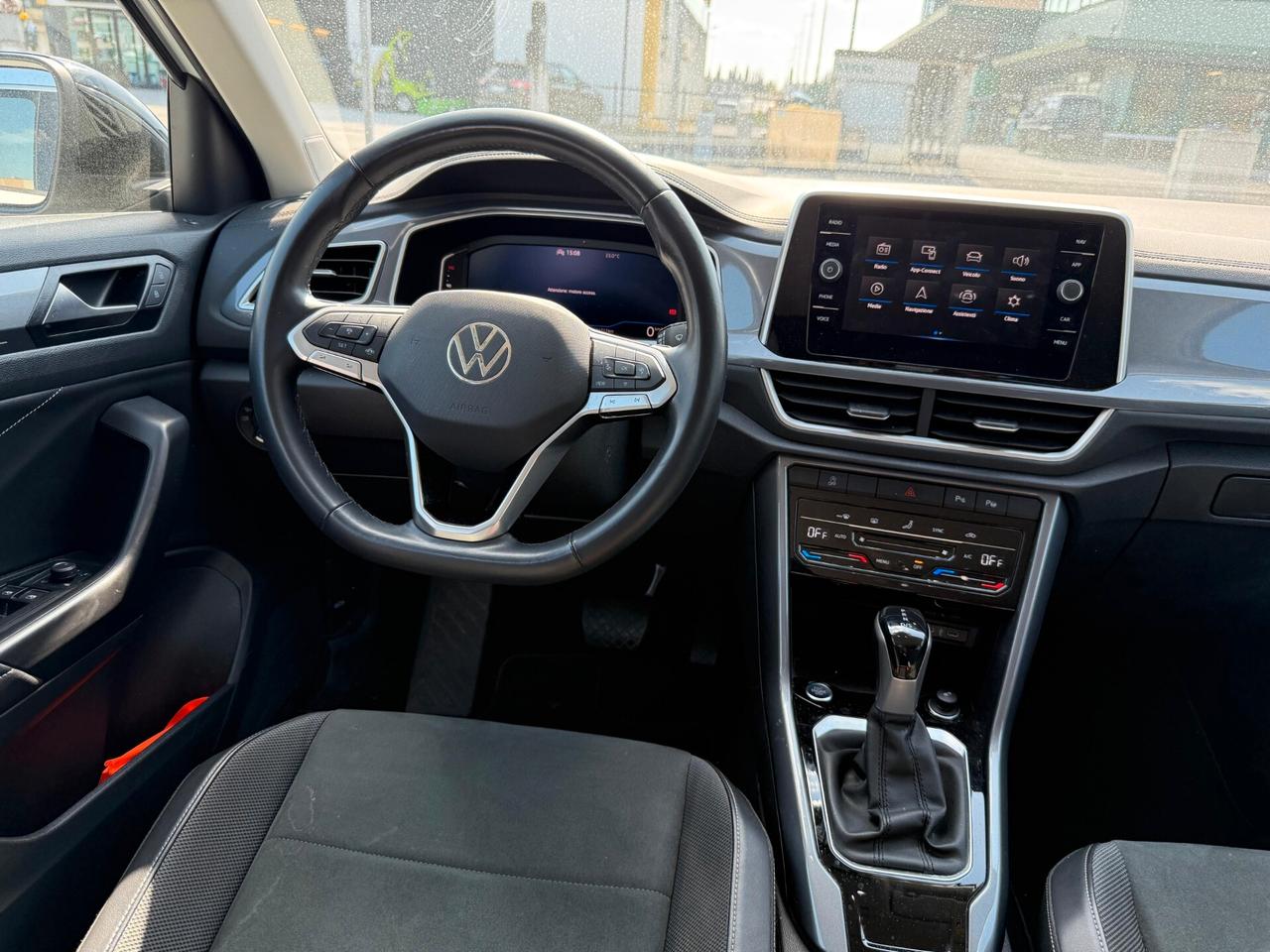 Volkswagen T-Roc 1.5 TSI ACT DSG R-Line