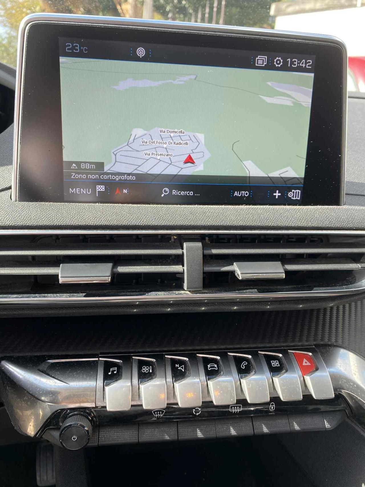 PEUGEOT 3008 1.5 131cv Automa. Allure 