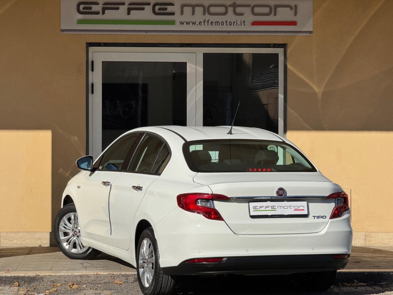 Fiat Tipo 1.4 4 porte Easy UNIPRO