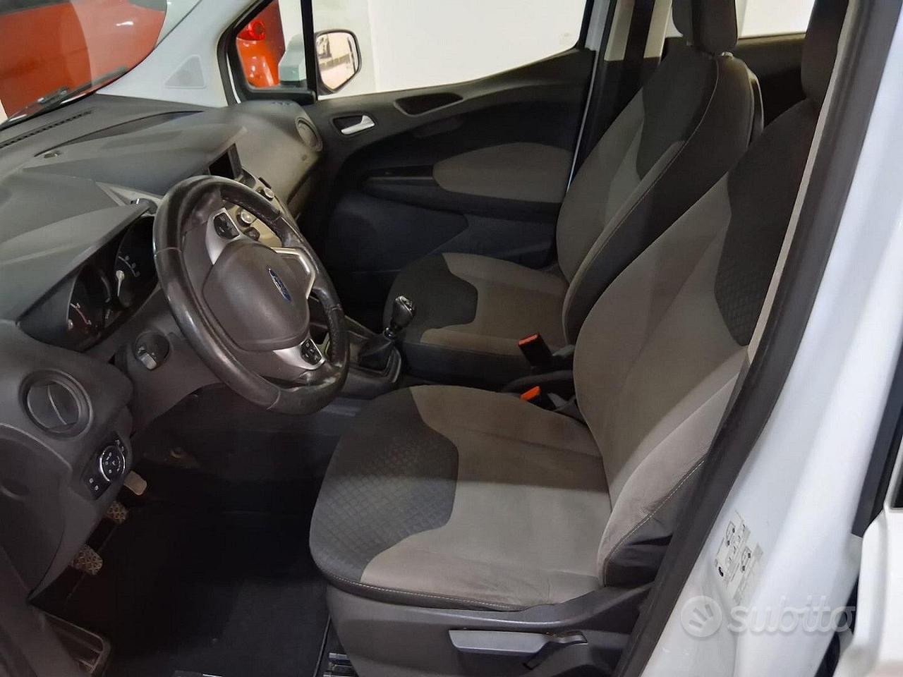Ford Tourneo Courier 1.5 Tdci 75cv Plus Ok Neop.