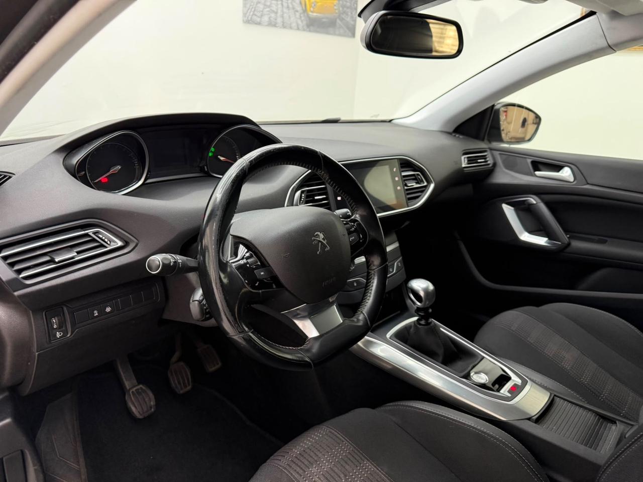 Peugeot 308 PureTech Turbo 130 S&S EAT8 GT Line