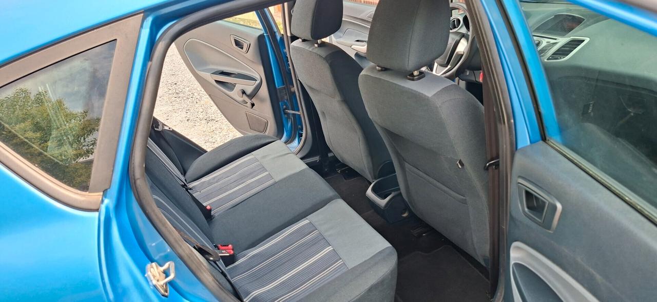 FIESTA 1.2 5 PORTE CON GPL VALIDO FINO IL 2032
