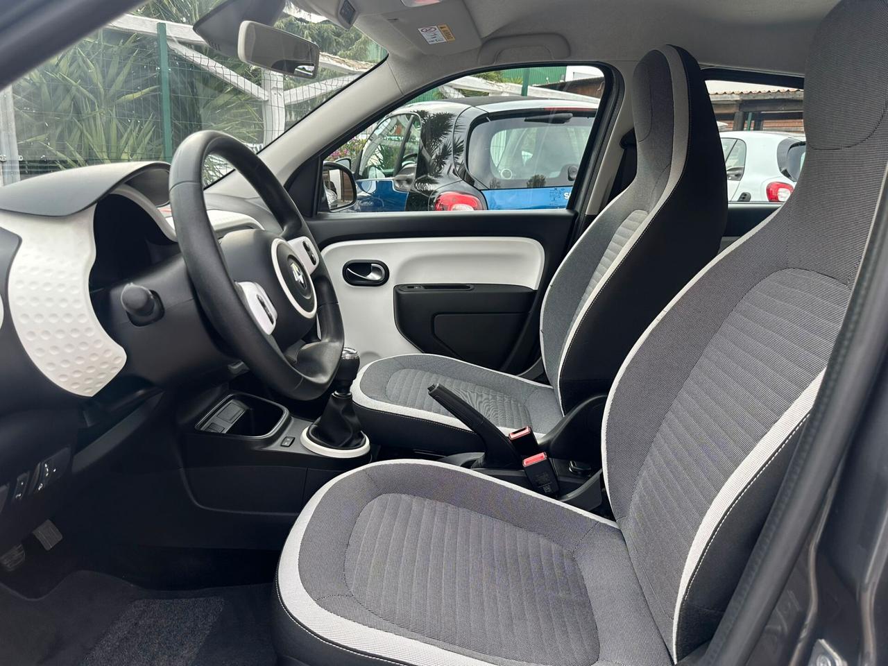 Renault Twingo SCe 73 CV Intens