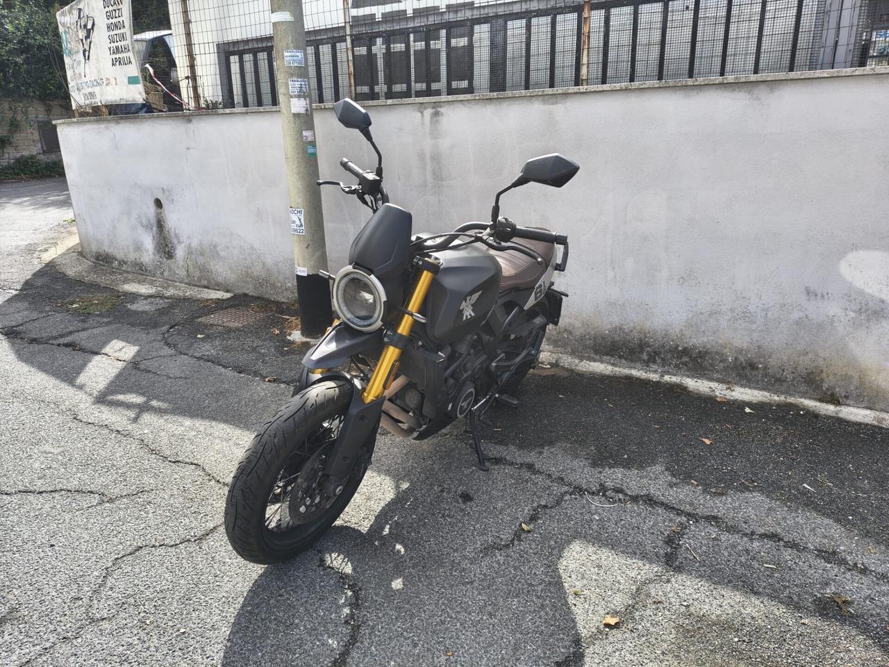 Moto Morini 6 ½ (seiemezzo 650cc)