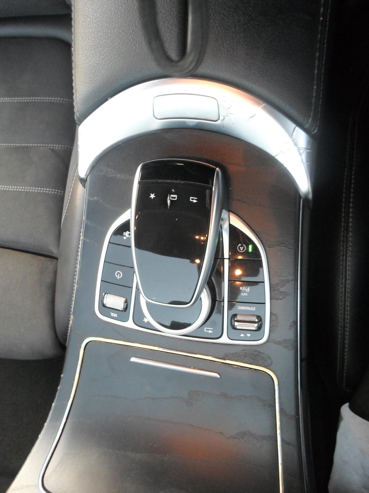 Mercedes-benz C 220 d Auto 4Matic Coupé Premium