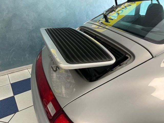 PORSCHE 993 Carrera 4 cat S Coupé