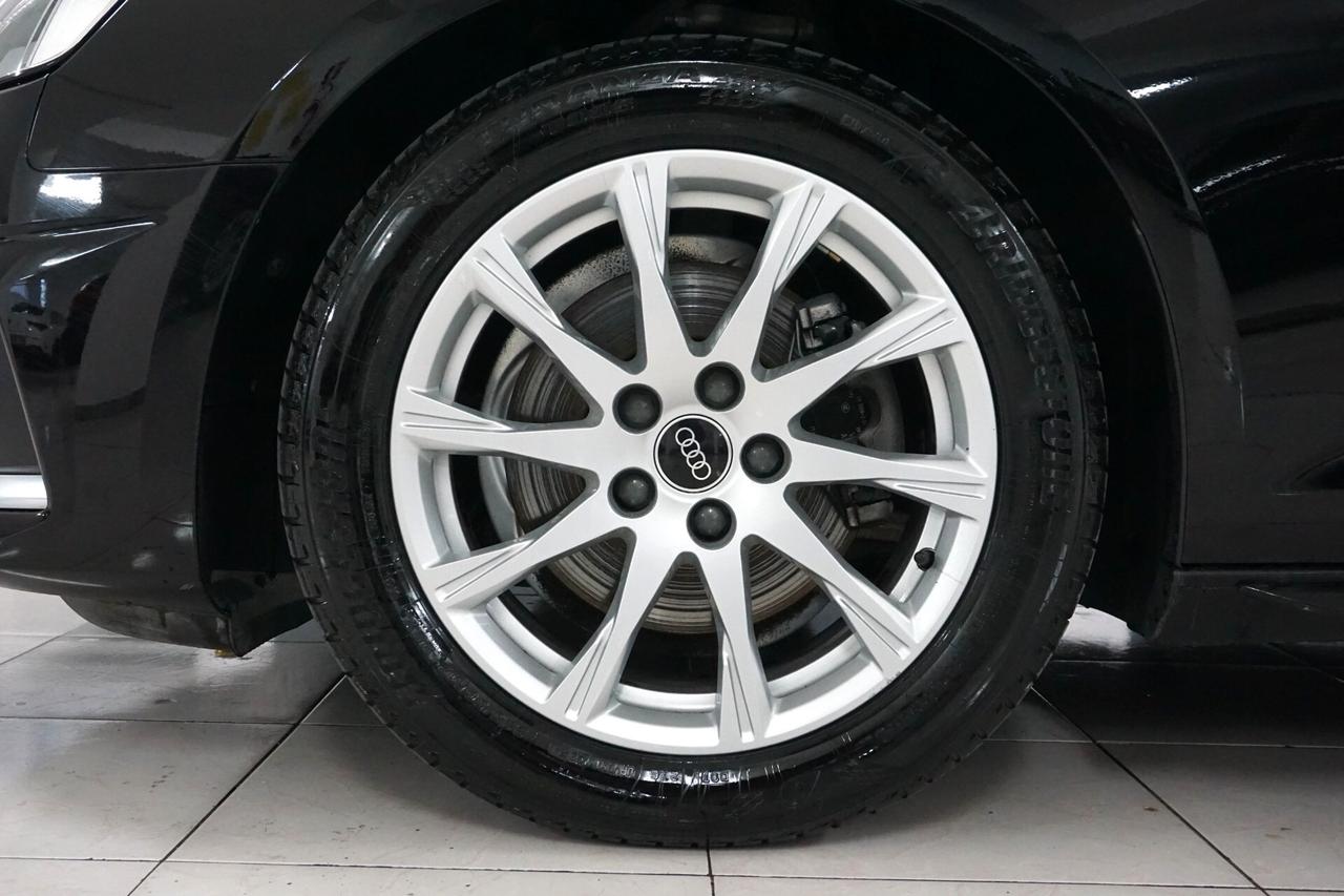 Audi A4 Avant 30 TDI/136 CV S tronic Business Advanced