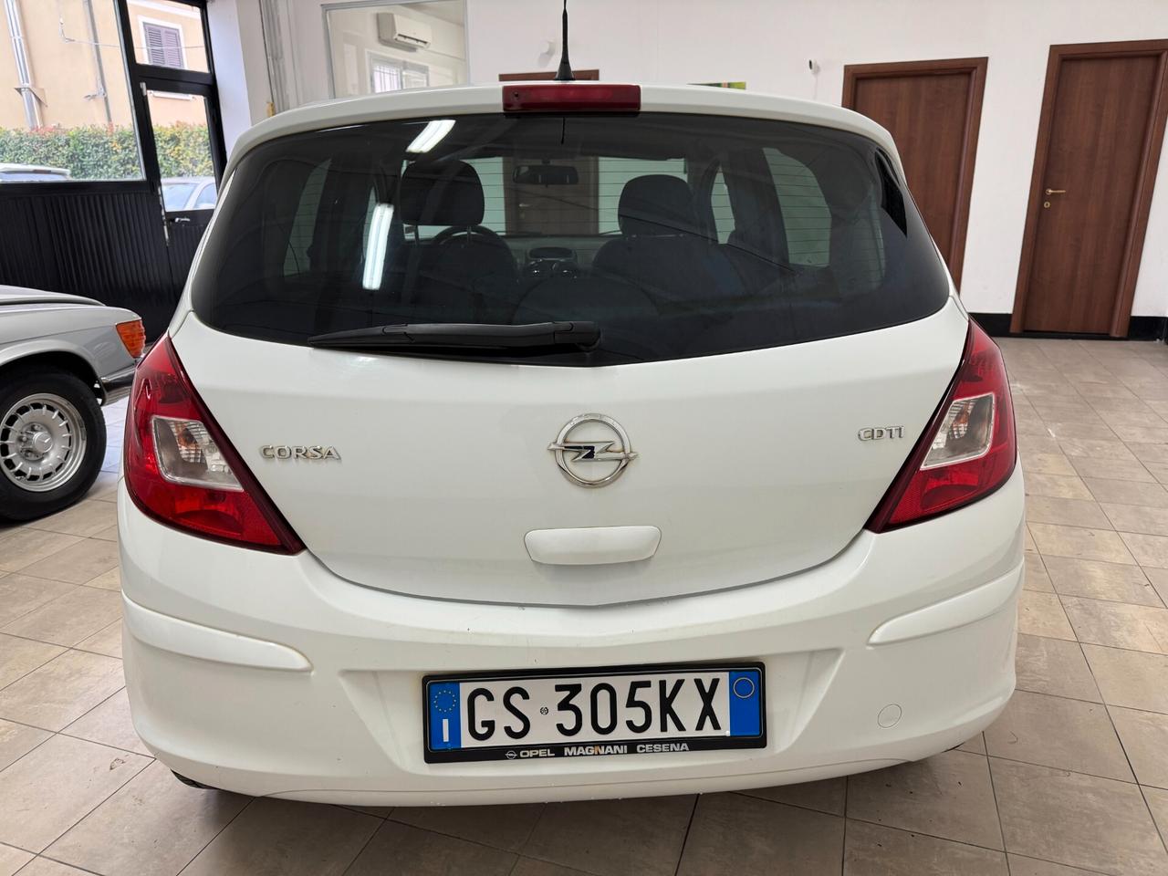 Opel Corsa 2014 1.3 CDTI 75CV 5 porte Sport OK NEOPATENTATI