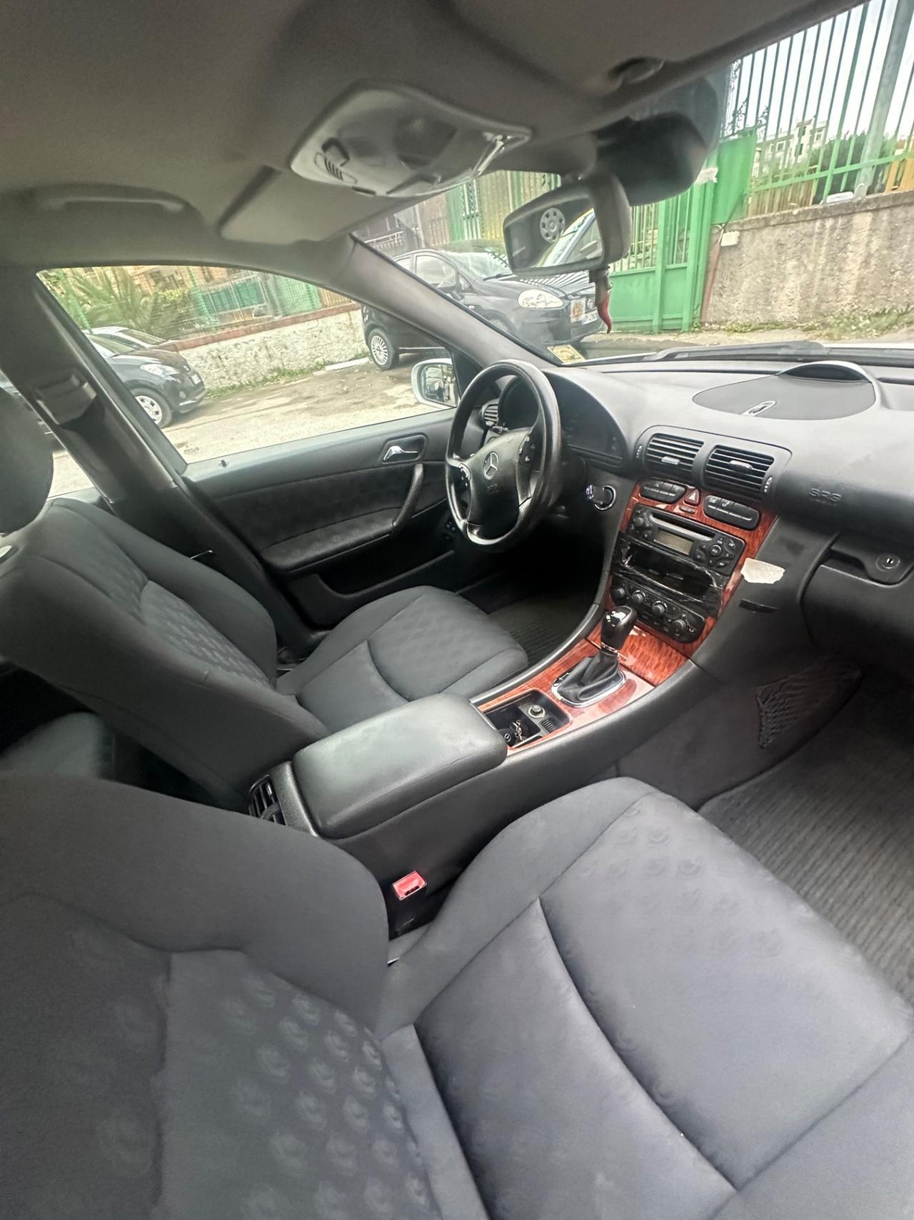 Mercedes-benz C 200 CDI cat Elegance