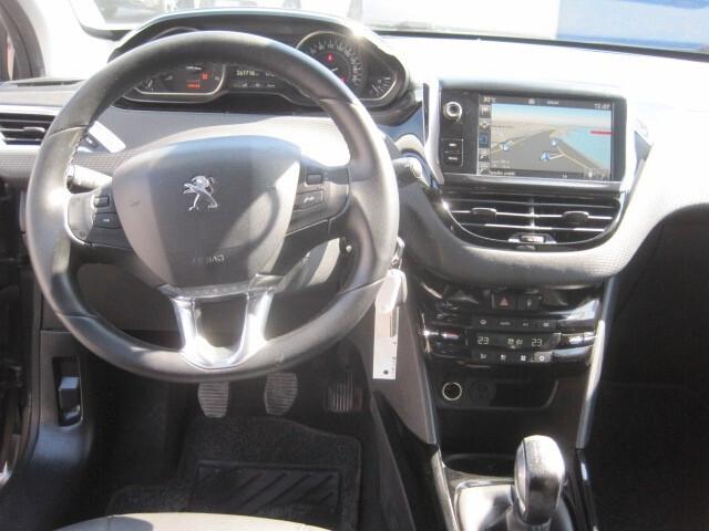 Peugeot 2008 BlueHDi 100 Allure