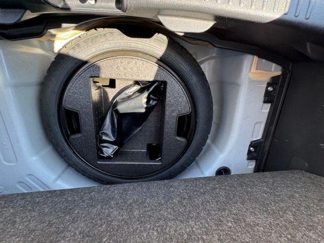 TOYOTA Yaris 1.5 Hybrid 5 PORTE BUSINESS AZIENDALE